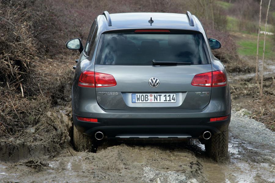  Volkswagen Touareg 2010 года  (фото 81 из 139)
